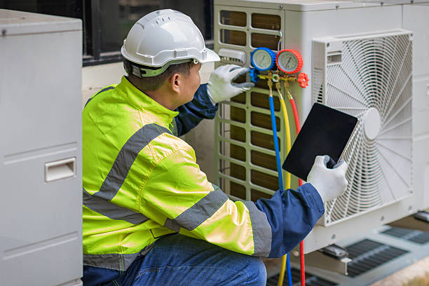 Professional Ac Installation technician working in Burkett, TX